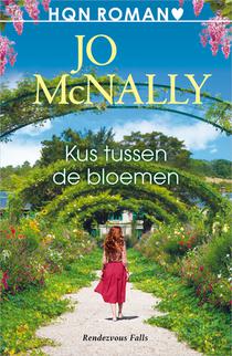 Kus tussen de bloemen