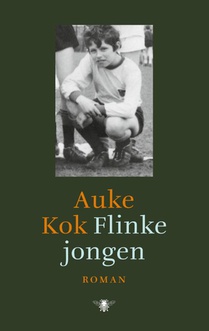 Flinke jongen voorzijde