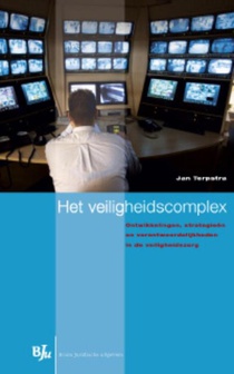 Het veiligheidscomplex voorzijde