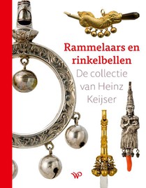 Rammelaars en rinkelbellen voorzijde