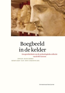 Boegbeeld in de kelder voorzijde