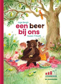 Een beer bij ons voorzijde