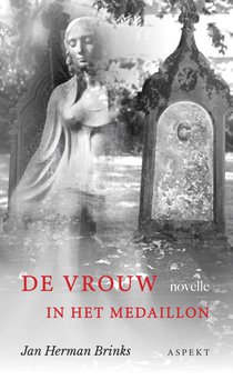 De vrouw in het Medaillon