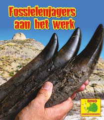 Fossielenjagers aan het werk voorzijde