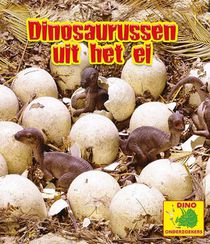 Dinosaurussen uit het ei voorzijde