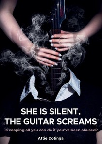 She is silent, the guitar screams voorzijde