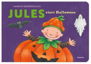 Jules viert Halloween