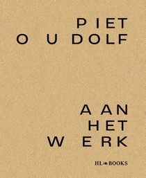 Piet Oudolf aan het werk voorzijde