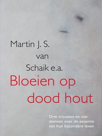 Bloeien op dood hout