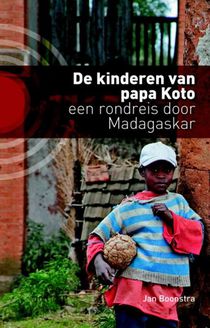 De kinderen van papa Koto voorzijde