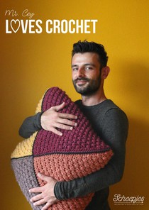 Mr. Cey loves crochet voorzijde