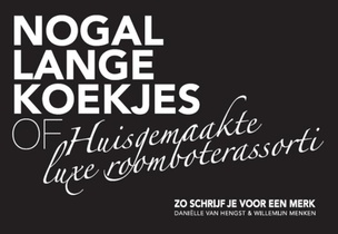 Nogal lange koekjes of huisgemaakte luxe roomboterassorti