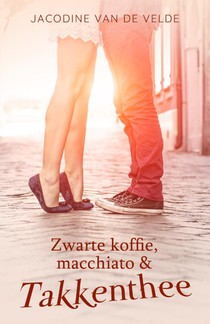 Zwarte koffie, macchiato en takkenthee