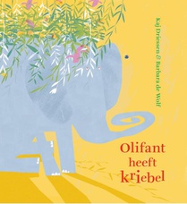 Olifant heeft kriebel voorzijde