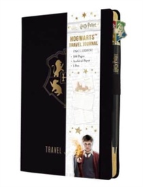 Harry Potter: Hogwarts Travel Journal with Pen voorzijde